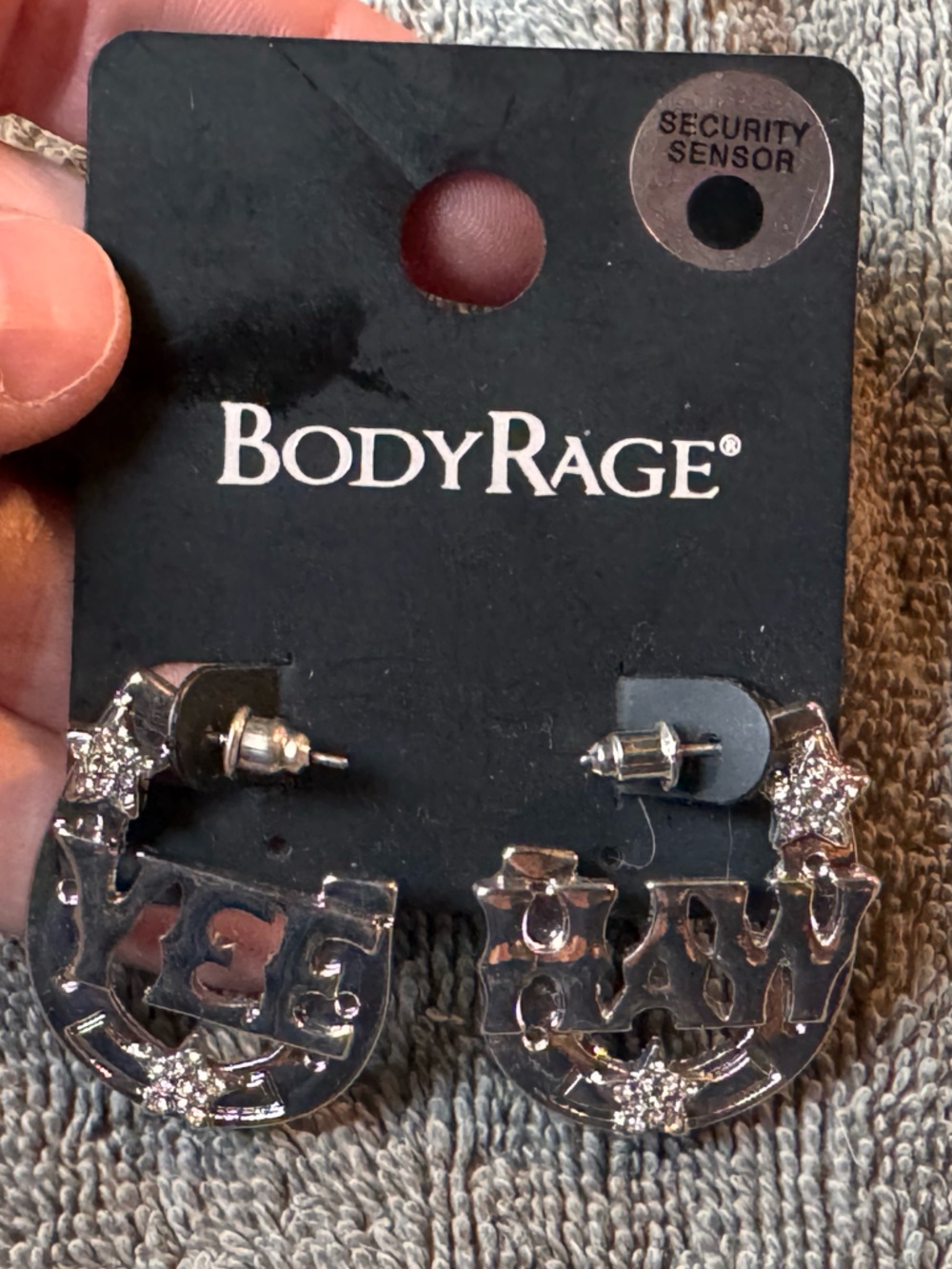 🌟 3/$20 Eligible! NWT BodyRage Silver-Tone “YEEHAW” Earrings